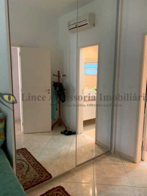 Apartamento à venda com 4 quartos, 156m² - Foto 26