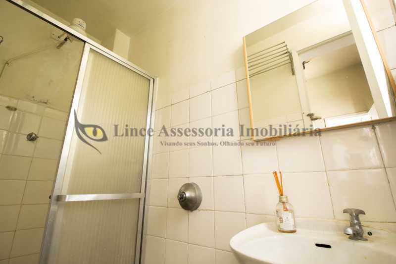 Apartamento à venda com 4 quartos, 165m² - Foto 18