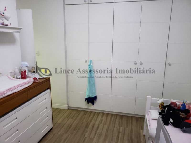 Cobertura à venda com 2 quartos, 158m² - Foto 2