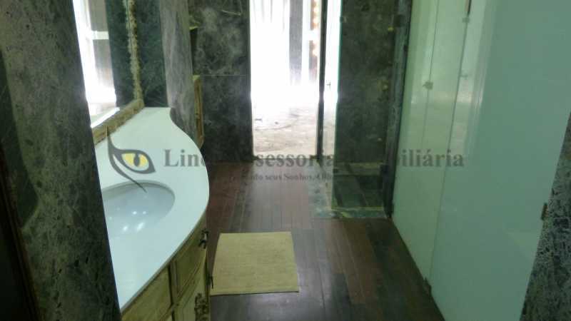 Apartamento à venda com 3 quartos, 300m² - Foto 22