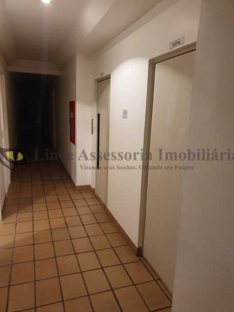 Apartamento à venda com 2 quartos, 70m² - Foto 20