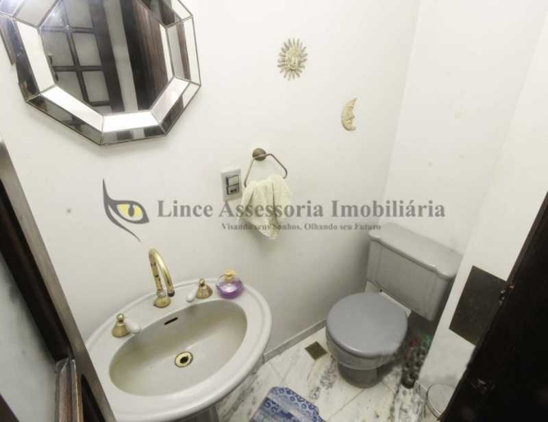 Apartamento à venda com 4 quartos, 184m² - Foto 17