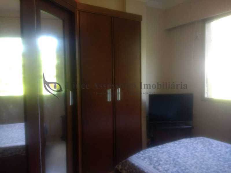 Apartamento à venda com 3 quartos, 82m² - Foto 4