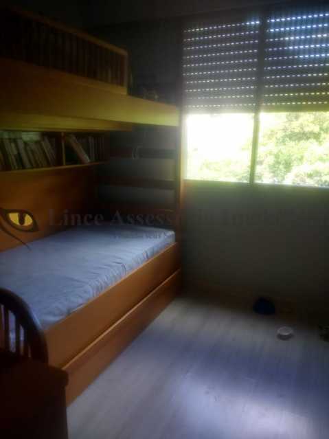 Apartamento à venda com 3 quartos, 82m² - Foto 9