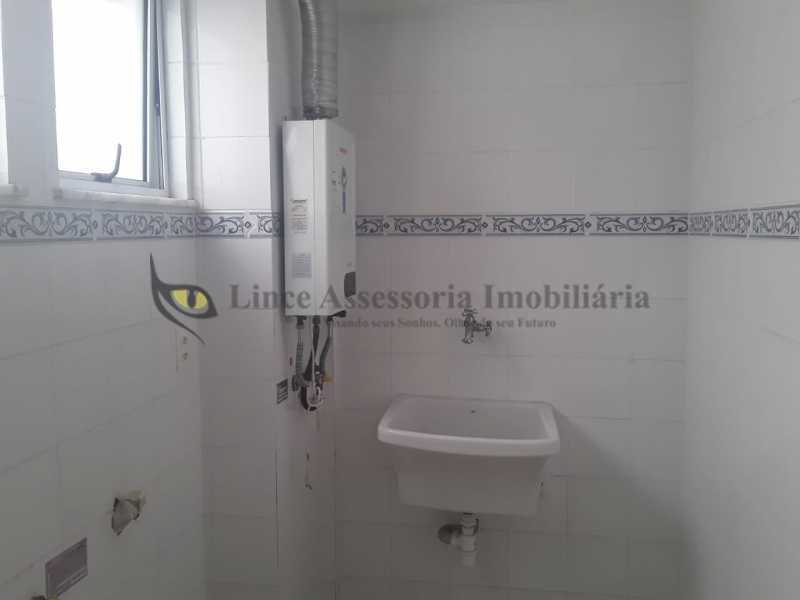 Apartamento à venda com 2 quartos, 81m² - Foto 10