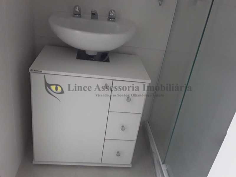 Apartamento à venda com 2 quartos, 81m² - Foto 23