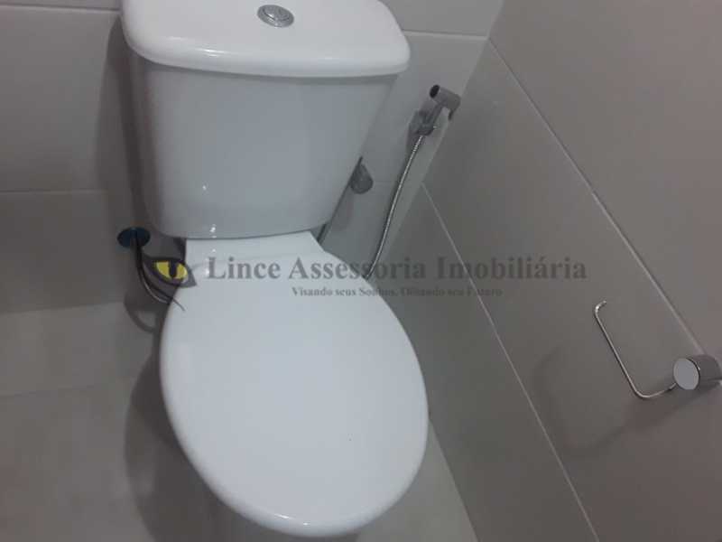 Apartamento à venda com 2 quartos, 81m² - Foto 27