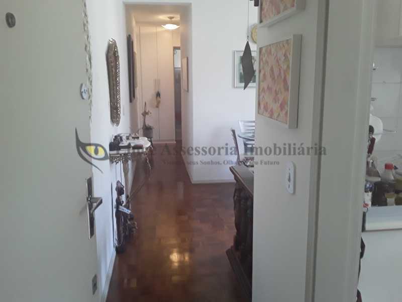 Apartamento à venda com 2 quartos, 65m² - Foto 1