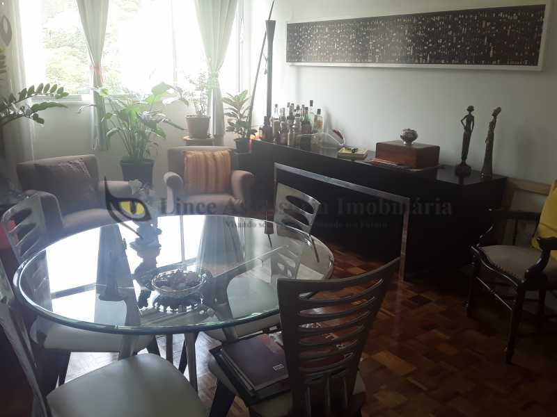 Apartamento à venda com 2 quartos, 65m² - Foto 3