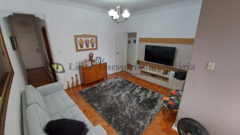 Apartamento à venda com 3 quartos, 98m² - Foto 2