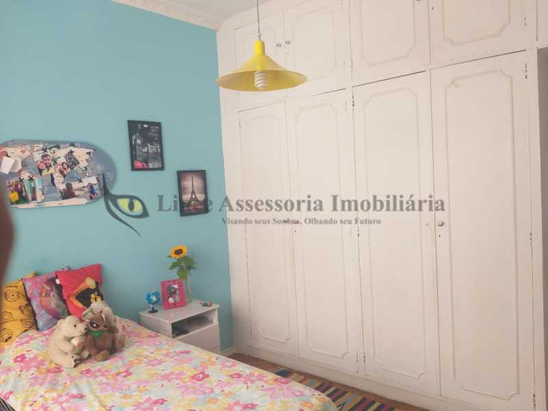 Apartamento à venda com 3 quartos, 98m² - Foto 11