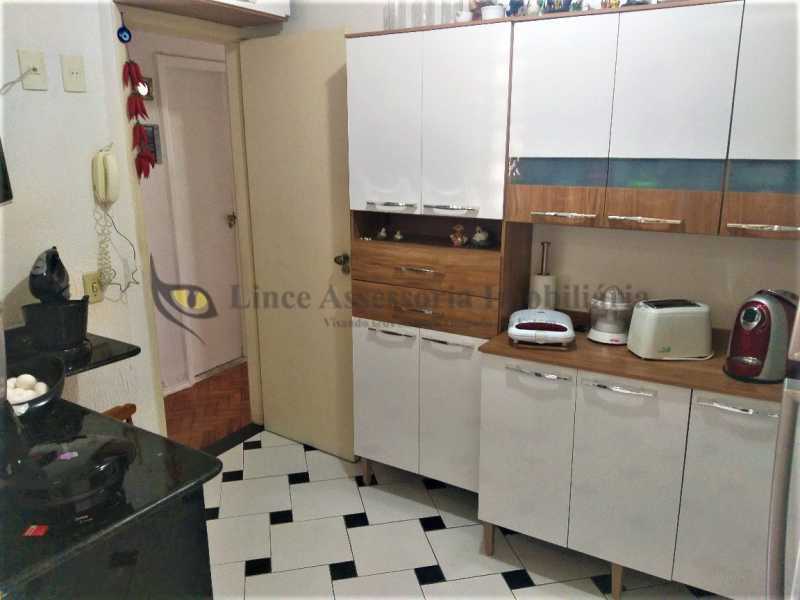 Apartamento à venda com 3 quartos, 98m² - Foto 19