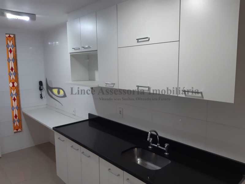 Apartamento à venda com 2 quartos, 86m² - Foto 15