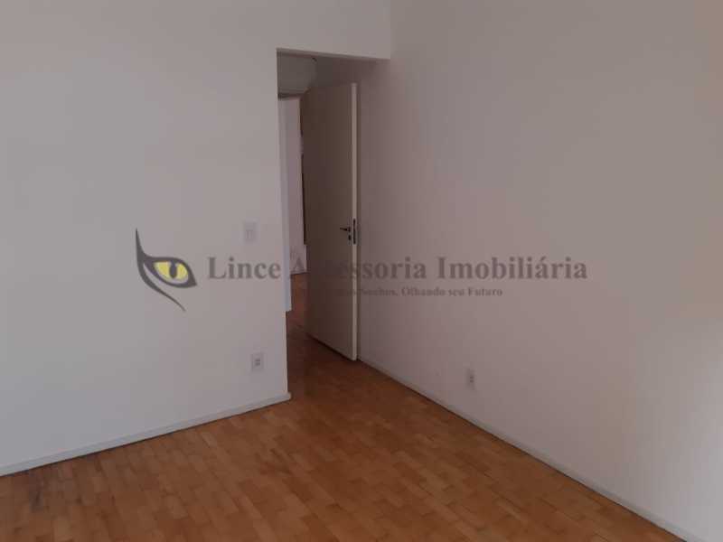 Apartamento à venda com 2 quartos, 86m² - Foto 7