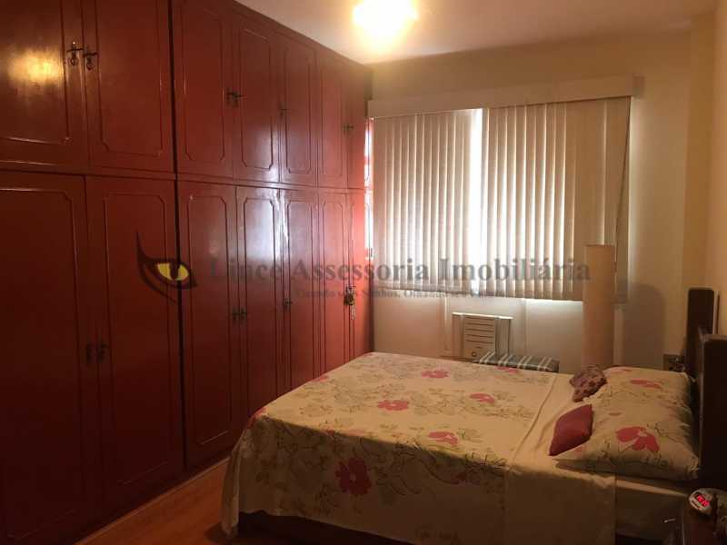 Apartamento à venda com 3 quartos, 139m² - Foto 8