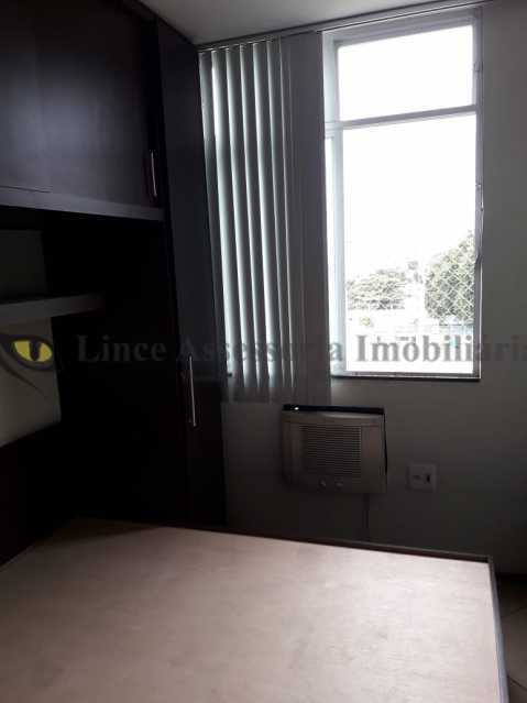 Apartamento à venda com 2 quartos, 67m² - Foto 6