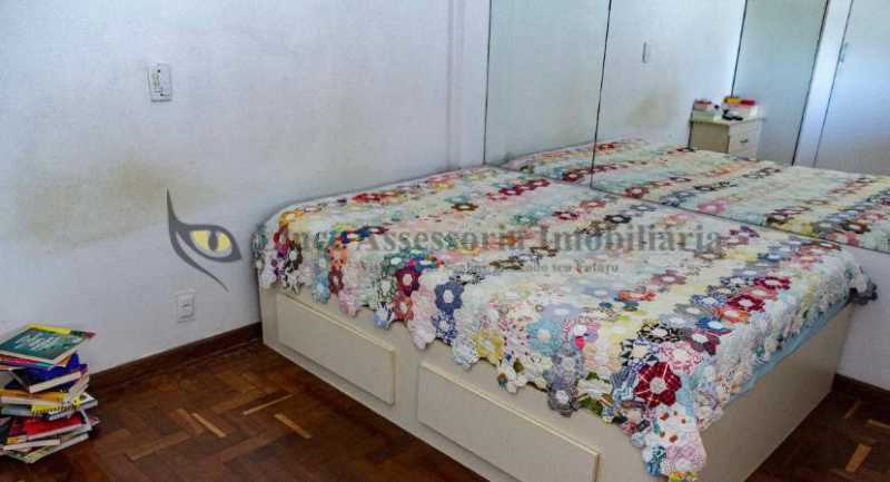 Apartamento à venda com 3 quartos, 138m² - Foto 8