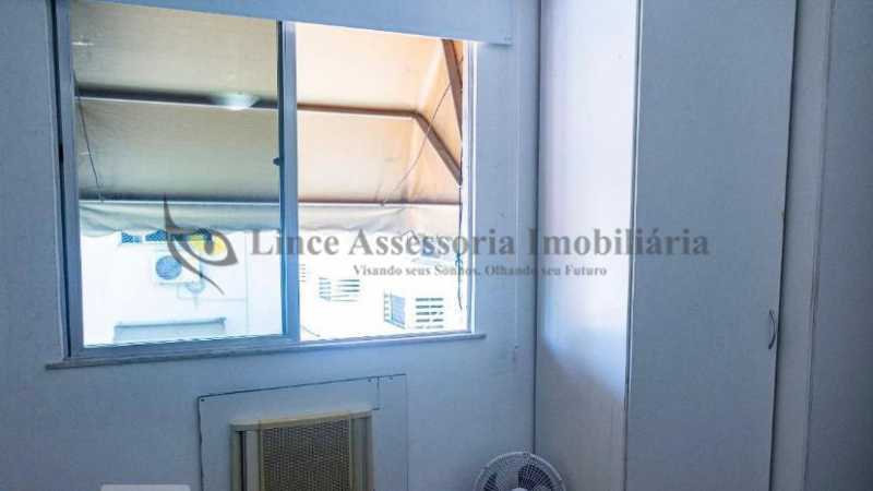 Apartamento à venda com 3 quartos, 138m² - Foto 11