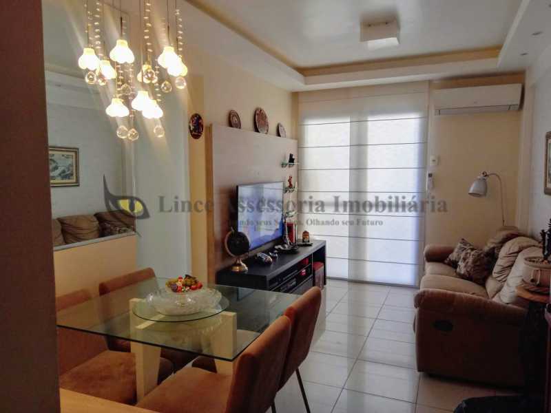 Apartamento à venda com 2 quartos, 58m² - Foto 1