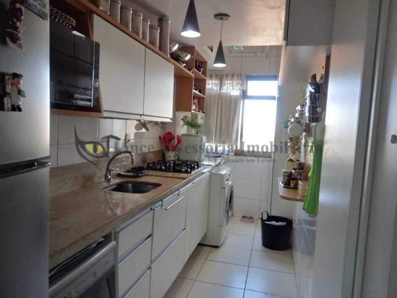 Apartamento à venda com 2 quartos, 58m² - Foto 8