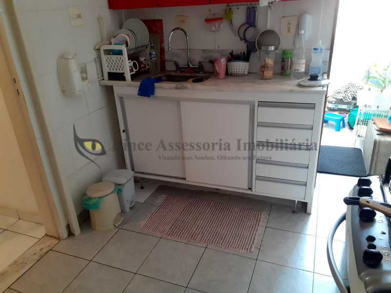 Apartamento à venda com 2 quartos, 71m² - Foto 21