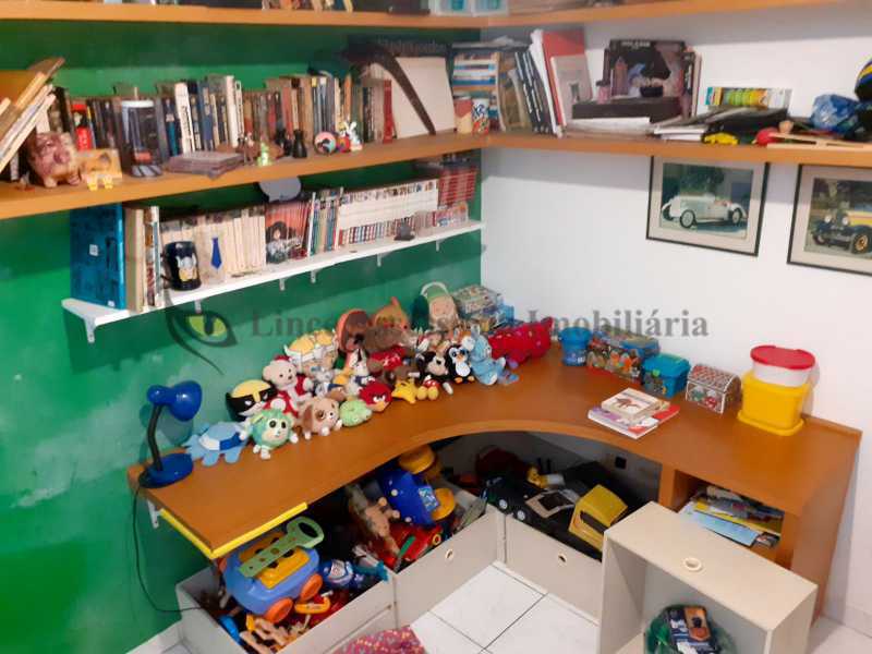 Apartamento à venda com 2 quartos, 71m² - Foto 12