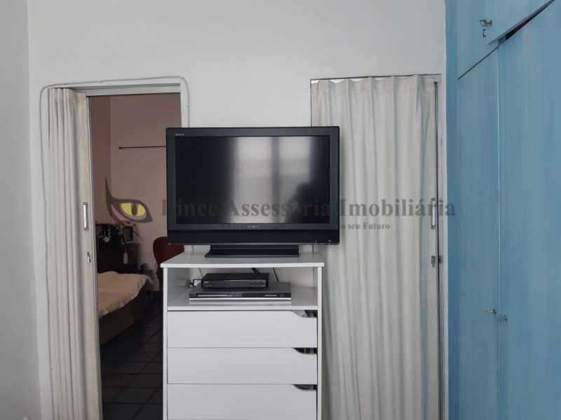 Apartamento à venda com 1 quarto, 35m² - Foto 11