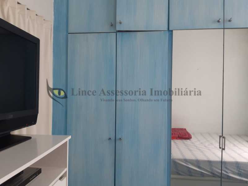 Apartamento à venda com 1 quarto, 35m² - Foto 12