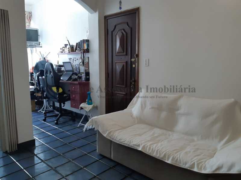 Apartamento à venda com 1 quarto, 35m² - Foto 8