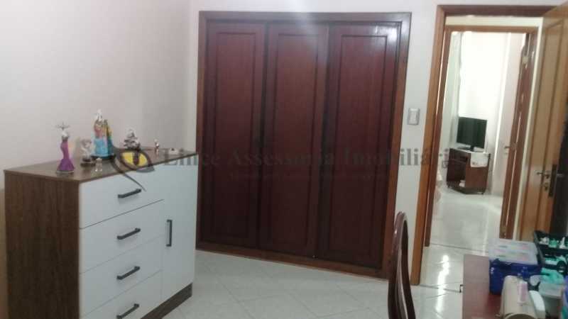 Apartamento à venda com 3 quartos, 104m² - Foto 12