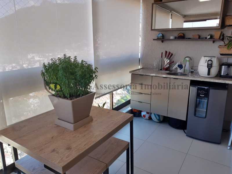 Apartamento à venda com 3 quartos, 76m² - Foto 30