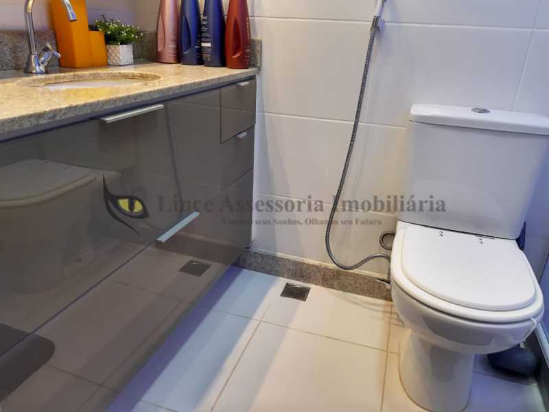 Apartamento à venda com 3 quartos, 76m² - Foto 20