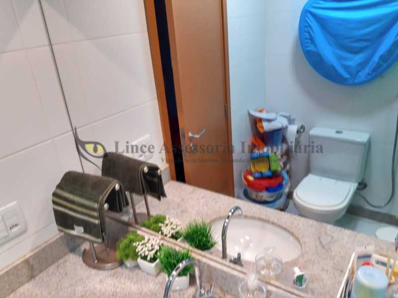 Apartamento à venda com 3 quartos, 76m² - Foto 21