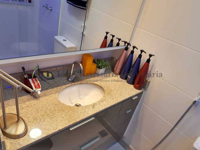 Apartamento à venda com 3 quartos, 76m² - Foto 22