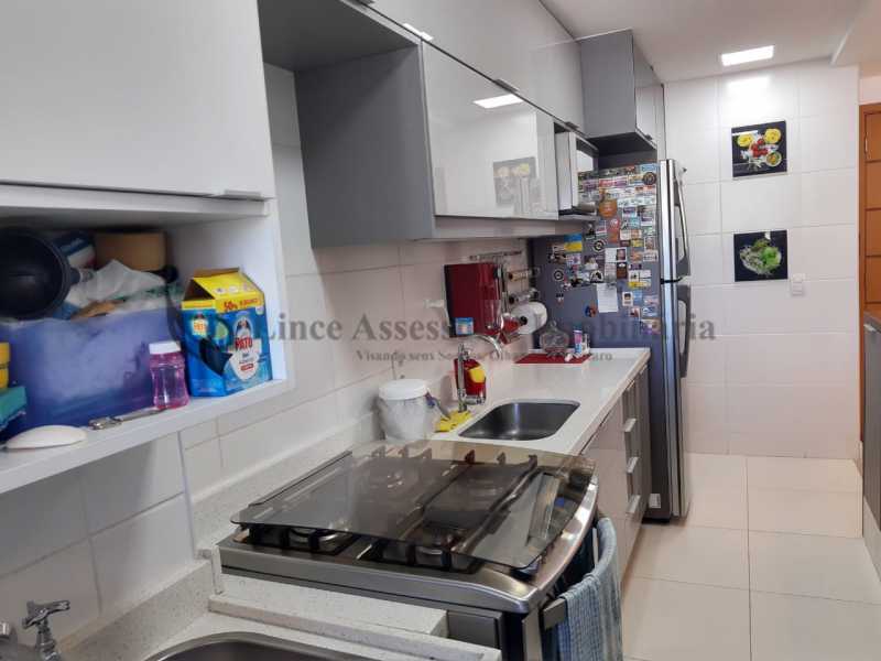 Apartamento à venda com 3 quartos, 76m² - Foto 27