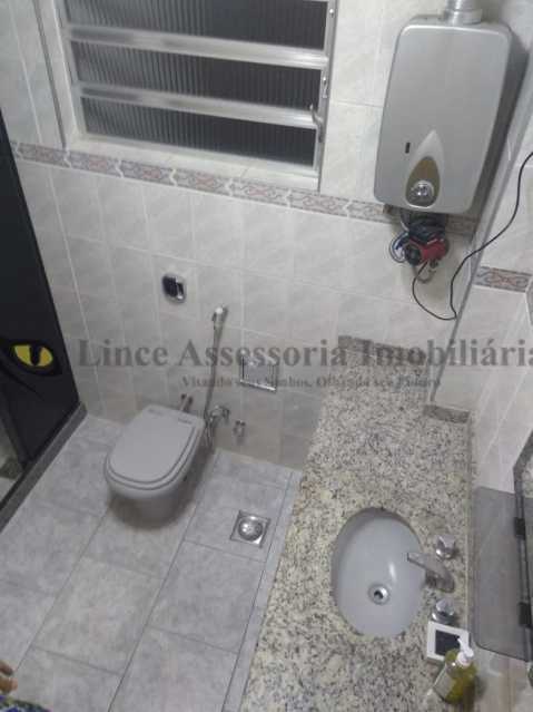 Apartamento à venda com 2 quartos, 67m² - Foto 13