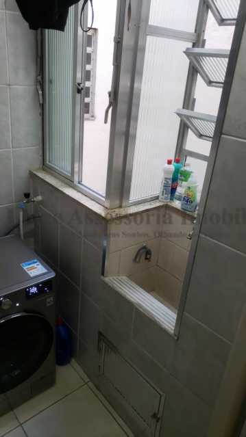 Apartamento à venda com 2 quartos, 67m² - Foto 20