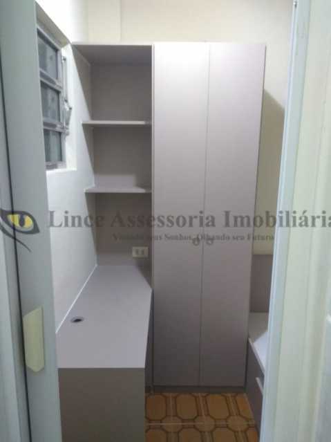 Apartamento à venda com 2 quartos, 67m² - Foto 21