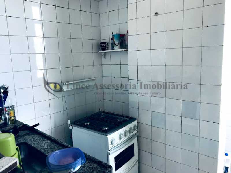 Apartamento à venda com 1 quarto, 46m² - Foto 15