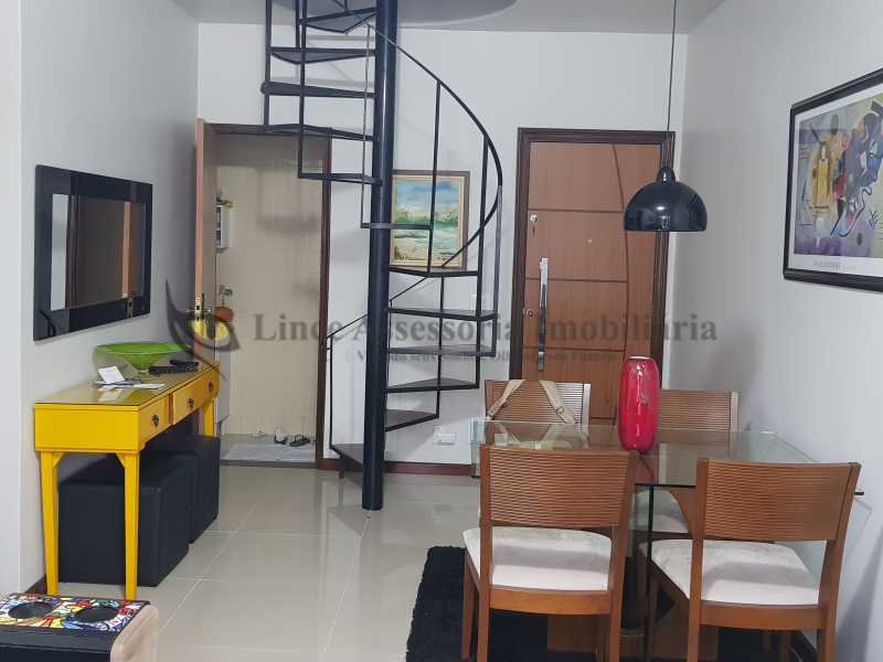 Cobertura à venda com 3 quartos, 174m² - Foto 2