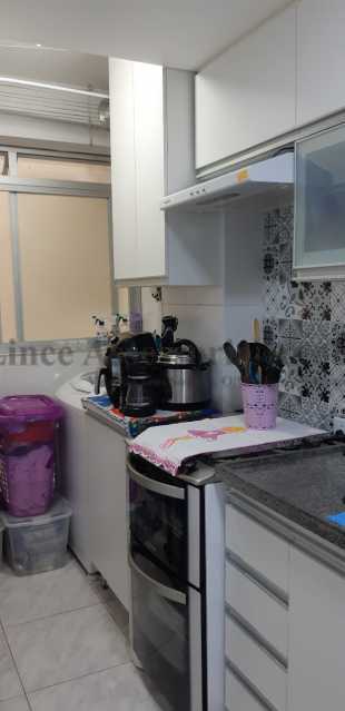 Apartamento à venda com 2 quartos, 48m² - Foto 19