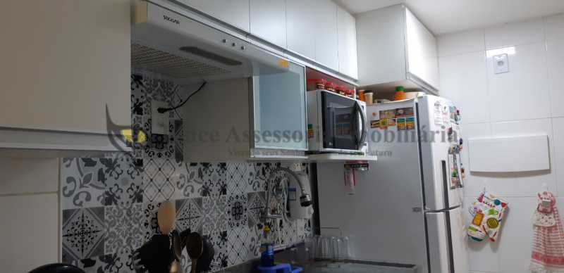 Apartamento à venda com 2 quartos, 48m² - Foto 22