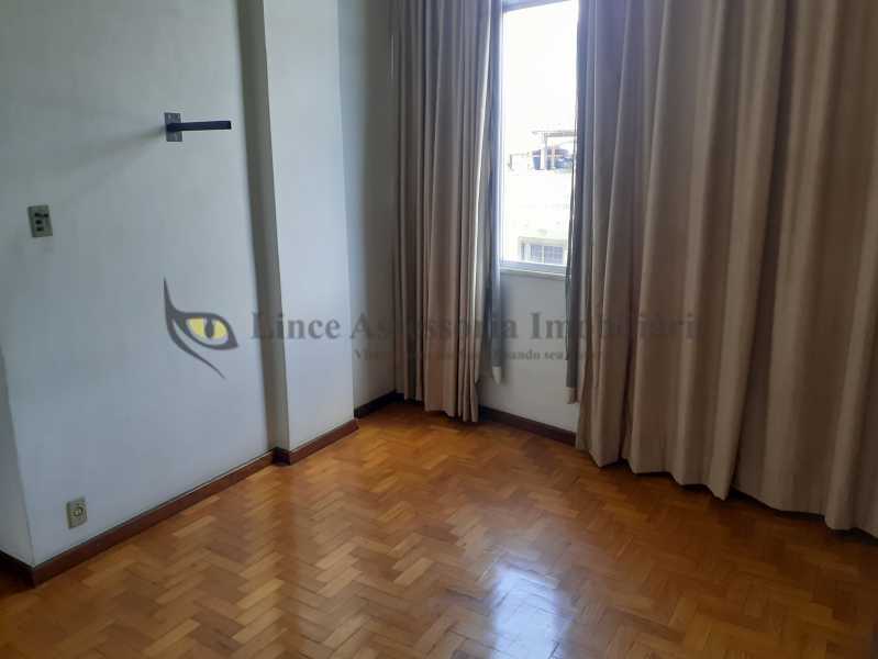 Apartamento à venda com 2 quartos, 78m² - Foto 8