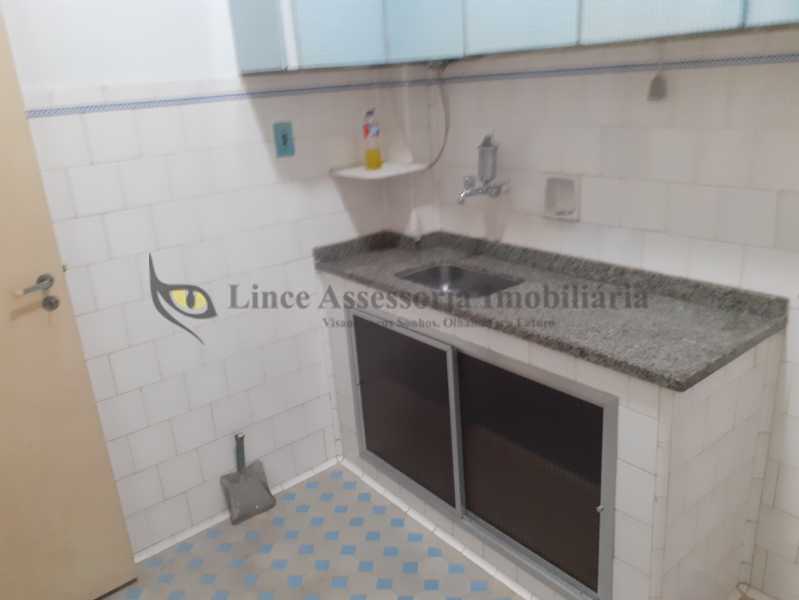 Apartamento à venda com 2 quartos, 78m² - Foto 13