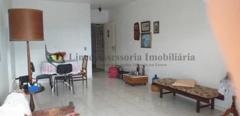 Apartamento à venda com 3 quartos, 105m² - Foto 3