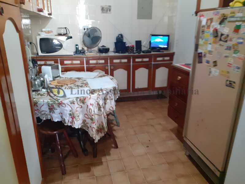 Apartamento à venda com 3 quartos, 113m² - Foto 28