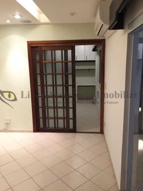 Cobertura à venda com 3 quartos, 137m² - Foto 6