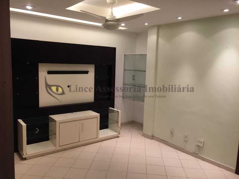 Cobertura à venda com 3 quartos, 137m² - Foto 1