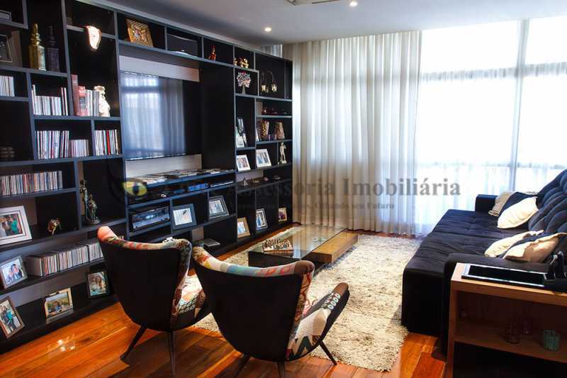 Apartamento à venda com 5 quartos, 294m² - Foto 5