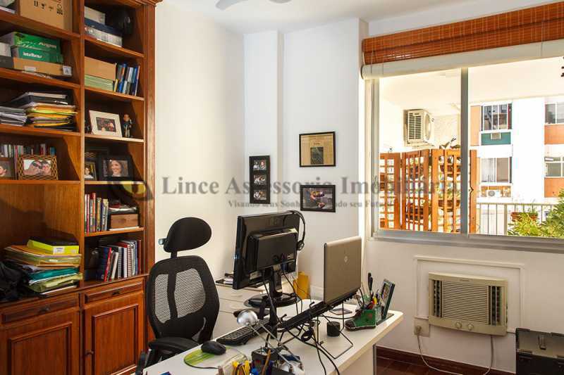 Apartamento à venda com 5 quartos, 294m² - Foto 20